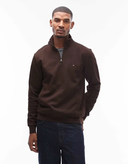 Свитер Tommy Hilfiger essential на молнии 1/4 шоколадно-коричневого цвета chocolate