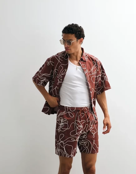 Мужские шорты ASOS Design с канатным декором, бордовые