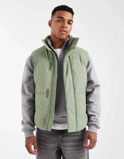ДИЗАЙНЕРСКИЙ пуховик ASOS темно-зеленого цвета sage green