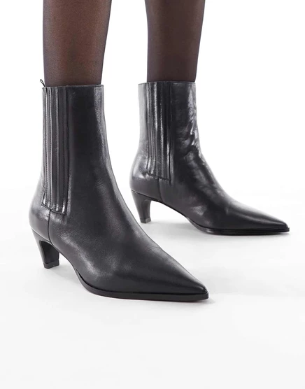 Черные ботильоны на среднем каблуке Schuh Betsy kitten black