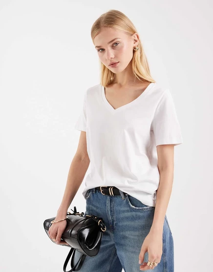 Женская футболка Vero Moda с V-образным вырезом, белая