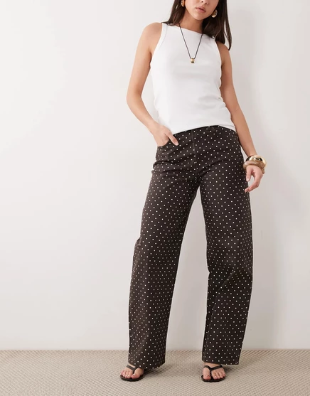 Прямые джинсы Mango Polka из 100 хлопка в коричневый и белый горошек коричневого цвета