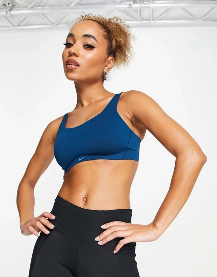 Женский спортивный бюстгальтер Nike Alate Coverage Dri-FIT, мультицветный