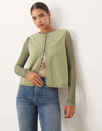 ДИЗАЙНЕРСКИЙ жилет ASOS с кружевной отделкой темно-зеленого цвета green