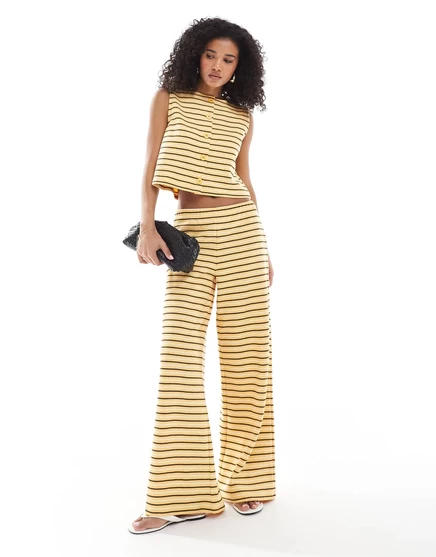 Широкие брюки в полоску из трикотажа премиум-класса Miss Selfridge в рубчик stripe