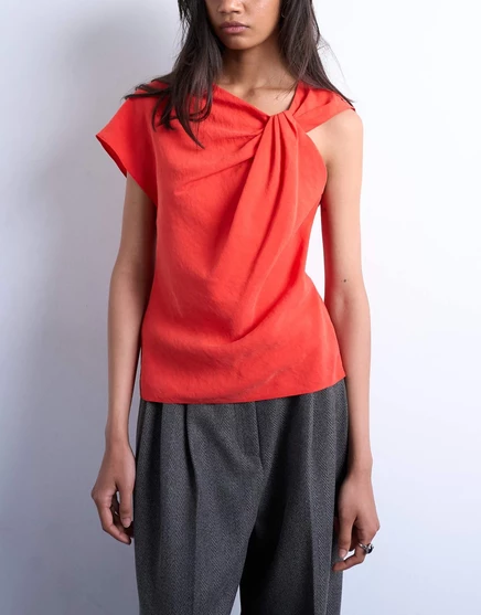 Красный топ с узлом из сверхмягкой меди от Topshop red