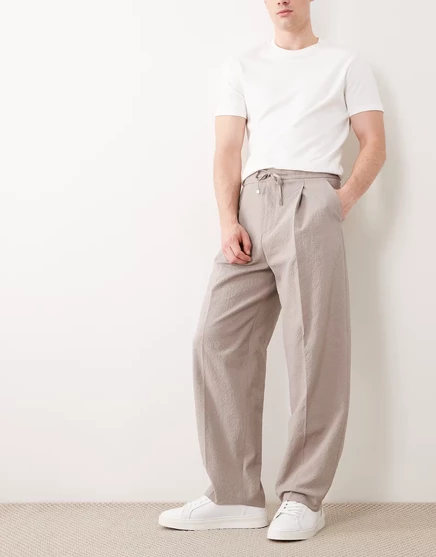 Брюки Hugo Red Tari modern fit светло-коричневого/пастельно-коричневого цвета
