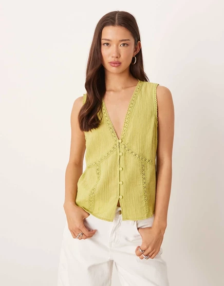 ДИЗАЙНЕРСКИЙ жилет ASOS с кружевной отделкой цвета авокадо avocado
