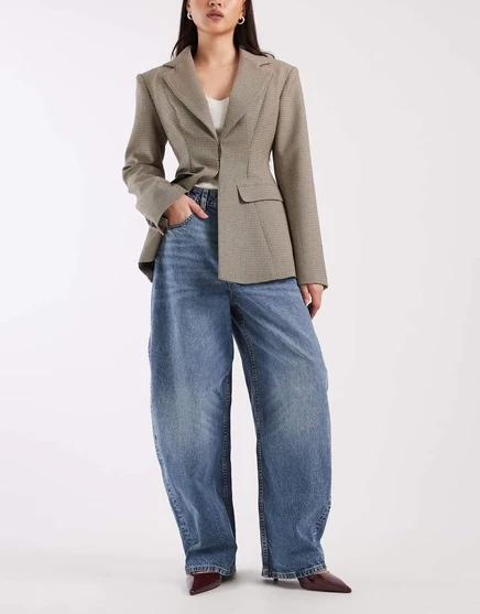 Коллекция ASOS DESIGN Circular Design Джинсы-бочкообразные брюки с высокой талией темного цвета, выполненные в средней степени стирки dark mid wash