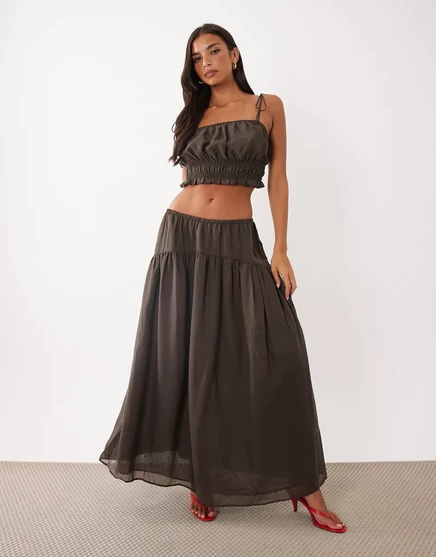 Объемная юбка макси в складку от ASOS DESIGN коричневого цвета - часть комплекта brown
