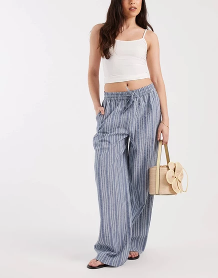 Широкие брюки Vero Moda из хлопка с завязками на талии в синюю полоску с принтом china blue