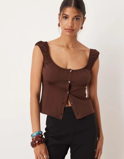 Топ на пуговицах с коротким рукавом от ASOS DESIGN milkmaid шоколадного цвета chocolate