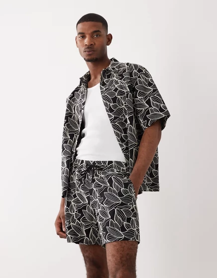 Мужские шорты ASOS Design вельветовые с цветочной вышивкой, черные
