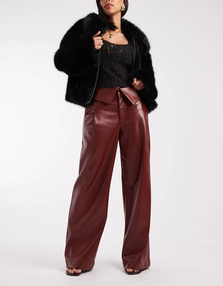 Женские брюки ASOS Design из экокожи, бордовые