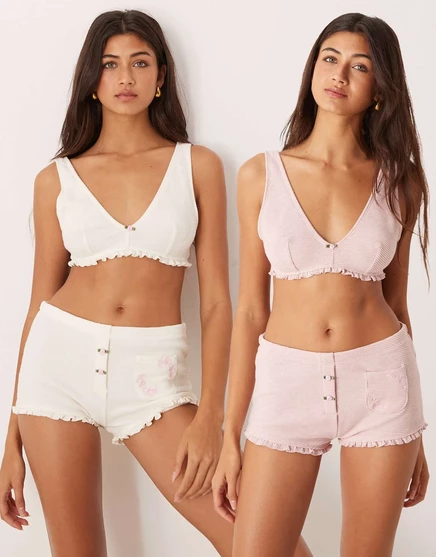 ДИЗАЙНЕРСКАЯ вафельная коробка ASOS DESIGN из 2 упаковок с кармашками и отделкой в виде бутонов роз пыльно-розового и кремового цветов  multi