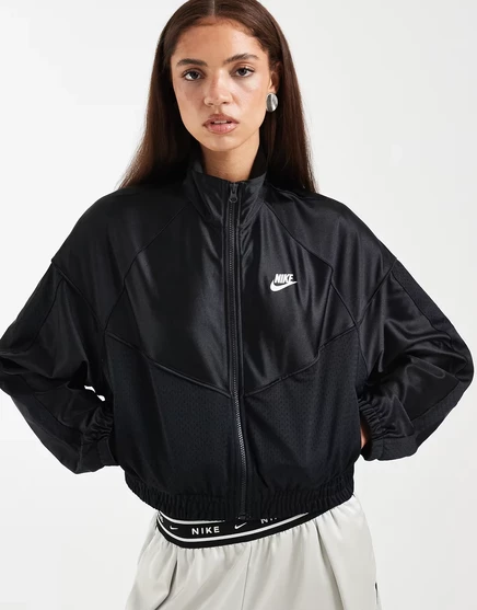 Женская укороченная куртка Nike Festival на молнии, черная