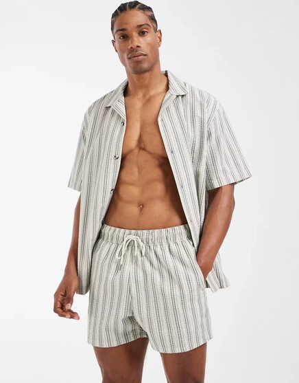 Мужские короткие пляжные шорты ASOS Design seersucker, шалфейные