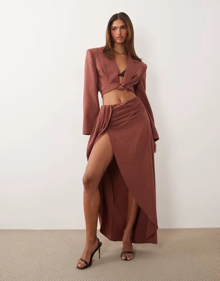 ASOS x КОЛЛЕКЦИЯ SOURCED с драпированной юбкой макси цвета ржавчины rust