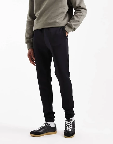 Облегающие спортивные брюки ASOS DESIGN essential черного цвета black
