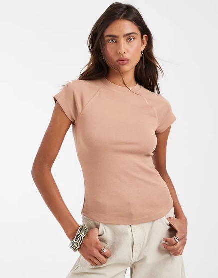 Женская укороченная футболка ASOS Design, светло-серая