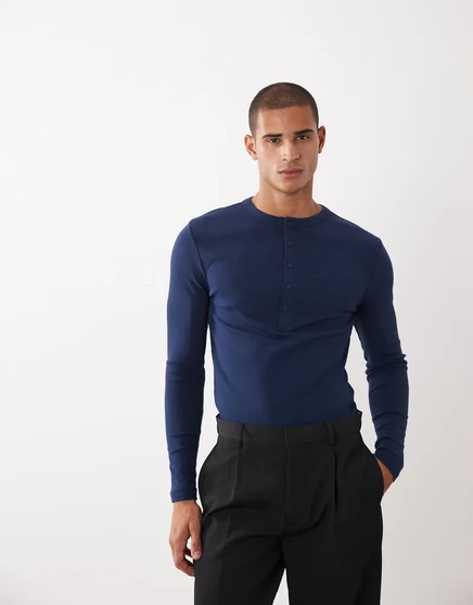 Мужская футболка ASOS Design с воротником-хенли, синяя