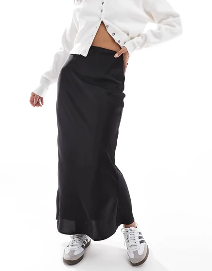 Черная атласная юбка миди со смещением ASOS DESIGN black