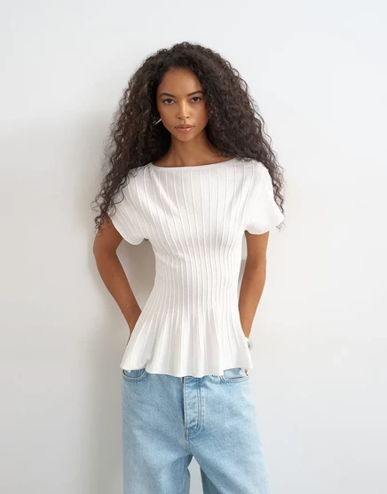 Женский топ Topshop с баской, цвета слоновой кости