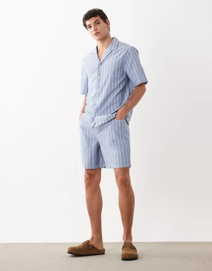 Мужские шорты ASOS Design широкие, в синюю полоску