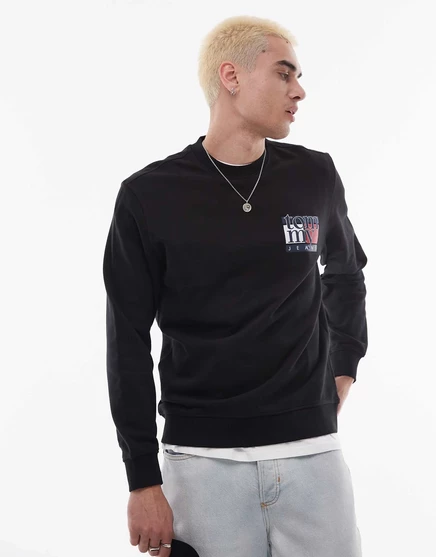 Толстовка с флагом на груди Tommy Jeans черного цвета black