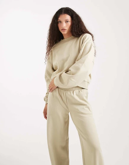 Толстовка ASOS DESIGN с рукавами-баллонами и откидной спинкой оливково-зеленого цвета olive green
