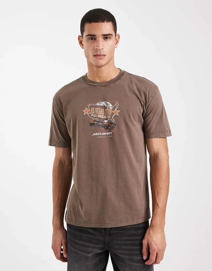 Коричневая футболка Hollister f1 mclaren с коротким рукавом свободного покроя коричневого цвета
