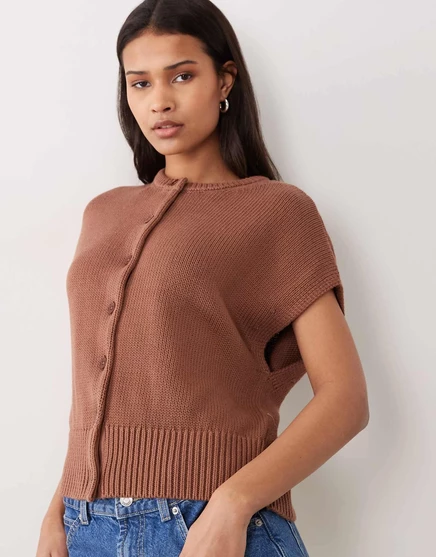 Непринужденная майка на пуговицах от ASOS DESIGN цвета мускатного ореха nutmeg