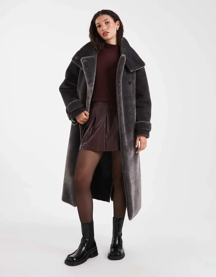 Уютное удлиненное пальто borg с воронкообразным вырезом от ASOS DESIGN из карокала charcoal