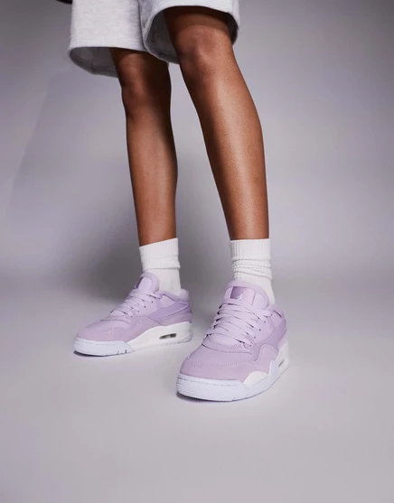 Кроссовки Nike Air Jordan 4 RM фиолетового и белого цветов purple