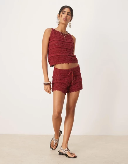 Шорты для вязания крючком ASOS DESIGN с расшитой бисером завязкой спереди цвета ржавчины - часть комплекта rust