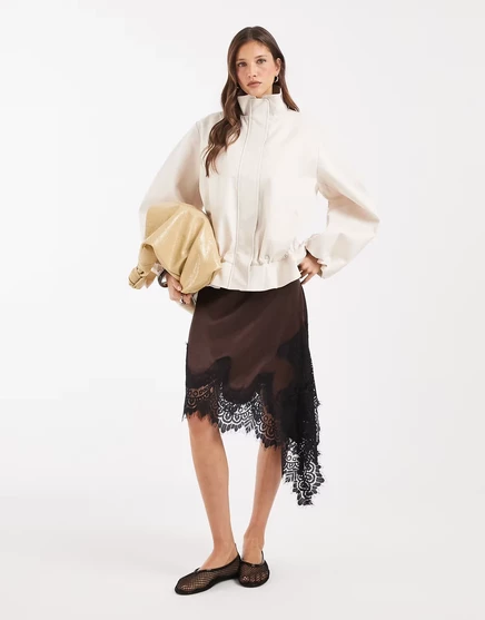 Женская тренировочная куртка ASOS Design со стойкой, кремовая