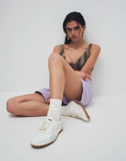 Женские кроссовки Nike Moon Shoe, бело-кремовые
