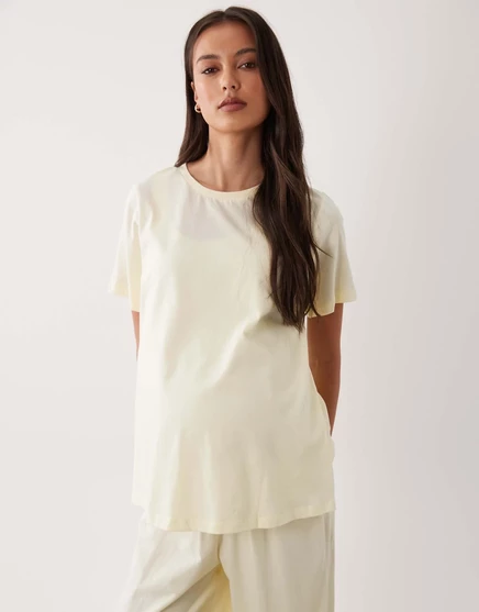 Пижамная футболка ASOS DESIGN для беременных из хлопка с разрезом по бокам цвета пахты