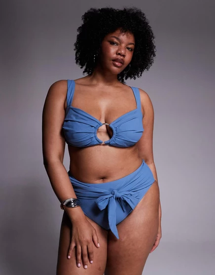 Укороченный топ-бикини Penelope в складку от ASOS DESIGN Curve с обручем темно-синего цвета