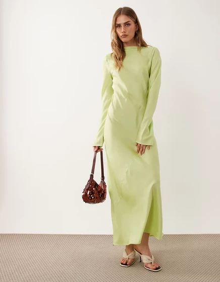 Женское платье ASOS Design макси сатиновое с лодочкой и длинным рукавом, лайм