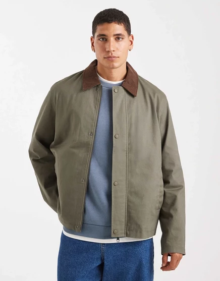 Куртка Jack &Jones barn зеленого цвета хаки