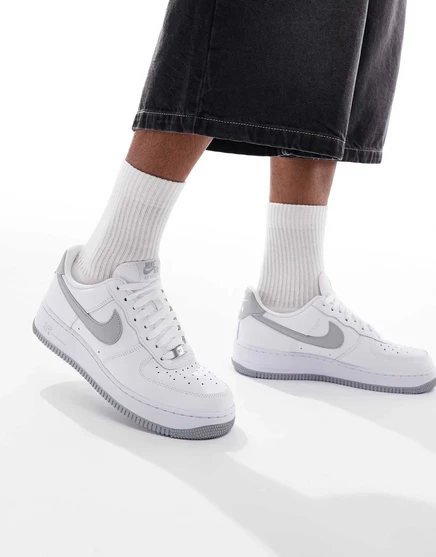 Кроссовки Nike Air Force 1 '07 Белого И Серого Цветов light gray