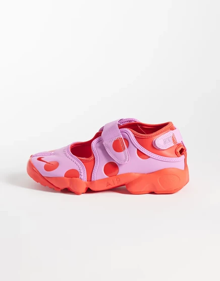 Кроссовки Nike Air Rift с принтом в розовый и красный горошек красного цвета