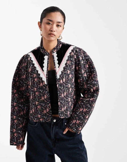 Укороченный жакет Miss Selfridge victoriana в цветочек с черным принтом