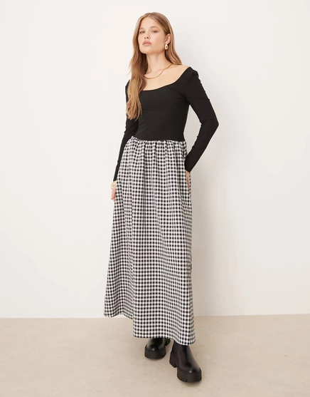 Макси-платье ASOS DESIGN hybrid с круглым вырезом горловины и однотонной юбкой из ситца black