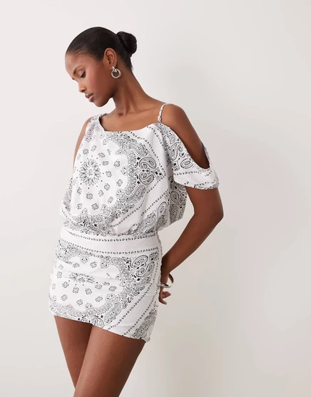 Noughts &amp Kisses off shoulder mini dress in white bandana print white