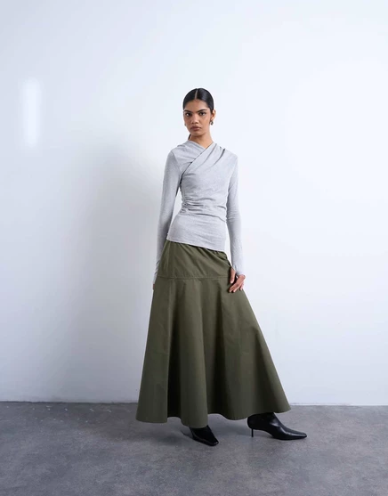 Макси-юбка Topshop с заниженной талией по всей окружности цвета хаки khaki