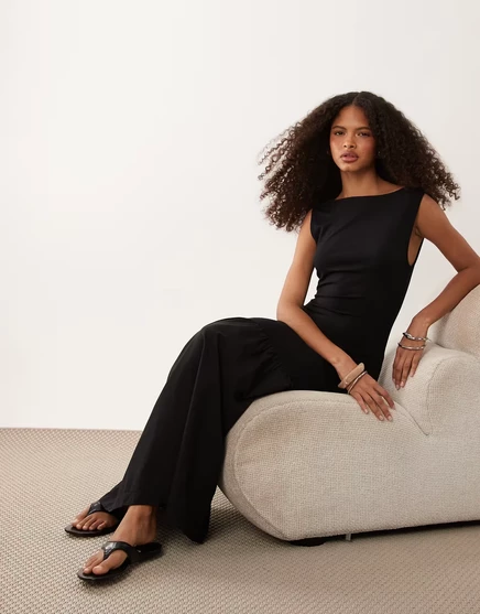 Женское платье ASOS Design мидакси-гибрид с лодочкой и без рукавов, черное