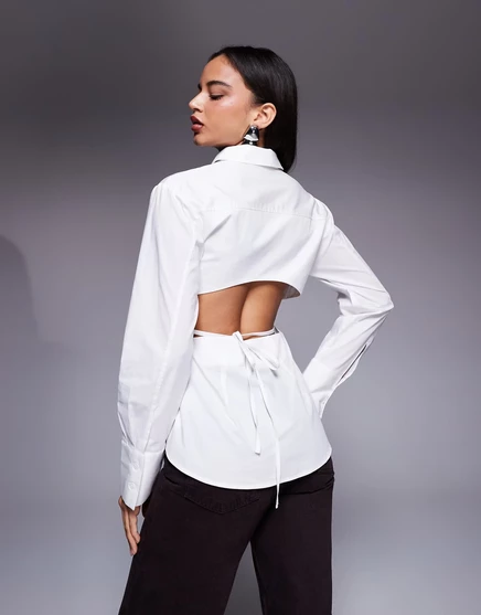 Рубашка ASOS X из коллекции SOURCED COLLECTION с галстуком сзади белого цвета white
