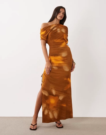 Женское платье ASOS Design мидакси, открытые плечи, оранжевый принт